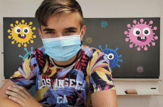 Rouška student