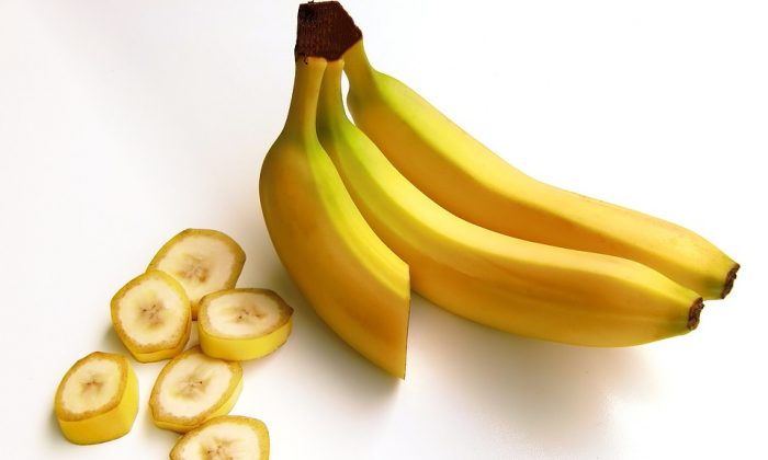 Banány