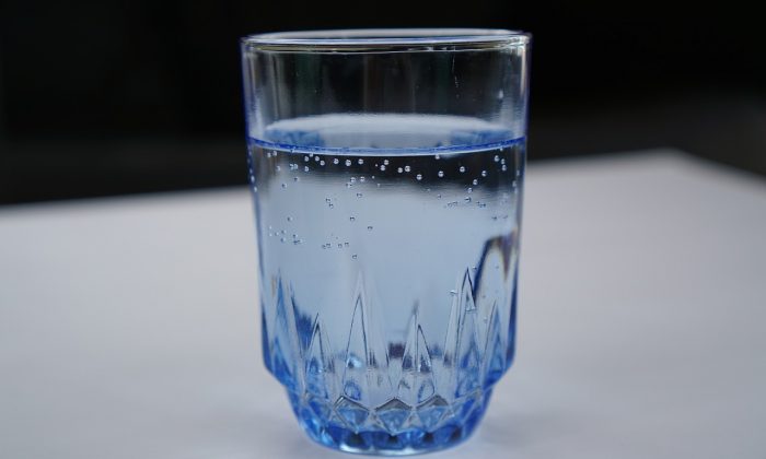 Sklenice vody