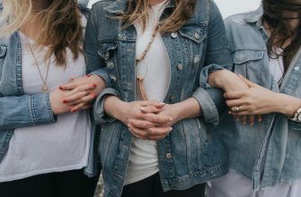 Menstruace