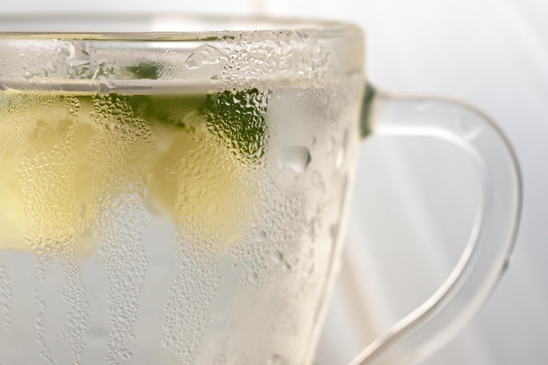 Bazalková limonáda